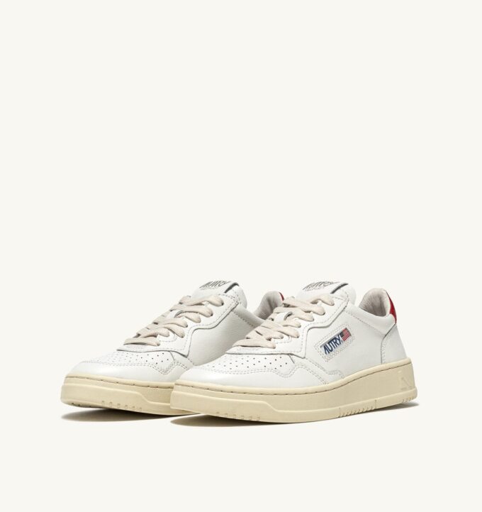 BASKETS MEDALIST LOW EN CUIR BLANC ET ROUGE