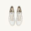 BASKETS MEDALIST LOW EN CUIR BLANC ET SILVER BLUE