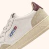 BASKETS MEDALIST LOW EN DAIM ET CUIR BLANC ET BURGUNDY