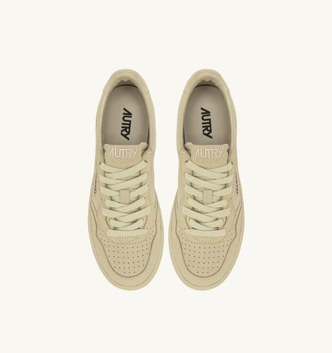 BASKETS MEDALIST LOW EN NAPPA HAY