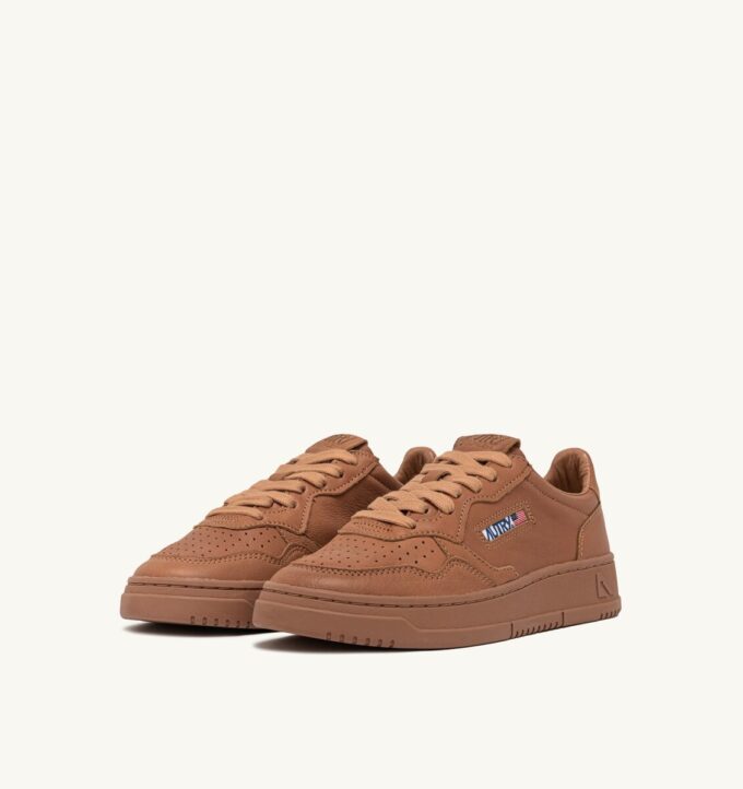 BASKETS MEDALIST LOW EN NAPPA SAND STORM