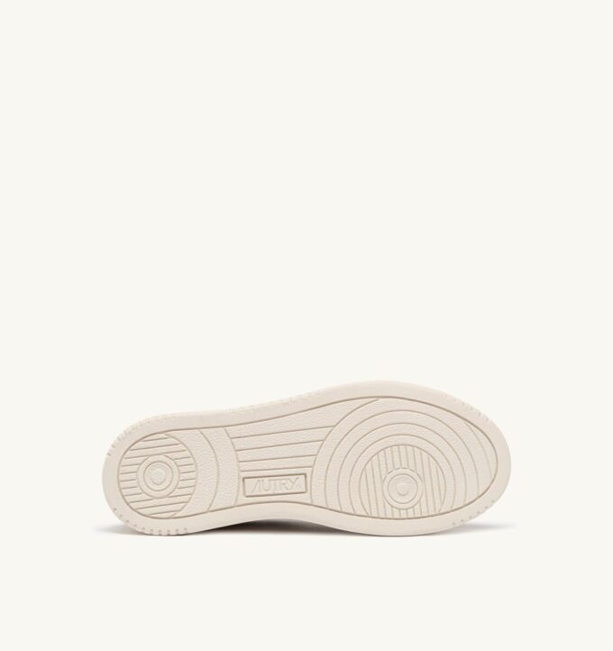 BASKETS MEDALIST LOW EN NAPPA WINTER WHITE