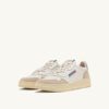 BASKETS MEDALIST LOW IN SUEDE EN CUIR BLANC ET DELLA ROBBIA BLUE