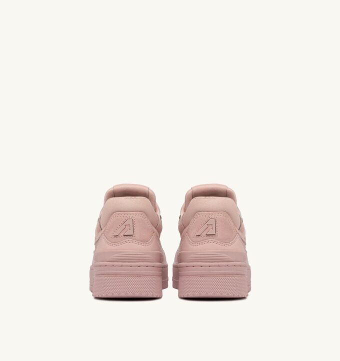 CLC LOW SNEAKERS IN PEACH WHIP LEATHER CLC LOW SNEAKERS IN PEACH WHIP LEATHER