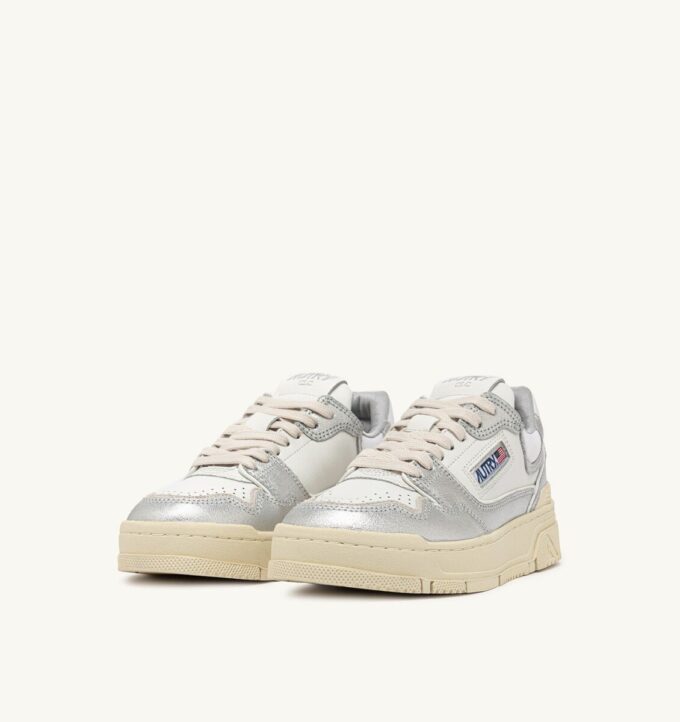 CLC LOW SNEAKERS IN SILVER-TONE LEATHER