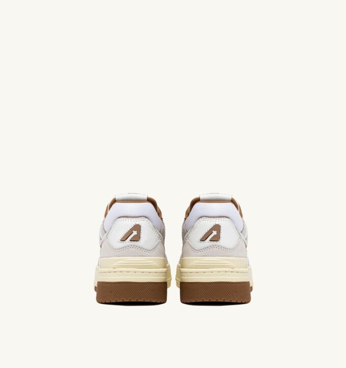 CLC LOW SNEAKERS IN WHITE AND CIGAR LEATHER AND SUEDE