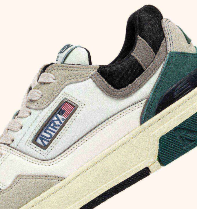 CLC LOW SNEAKERS IN WHITE AND FOREST SUEDE AND LEATHER