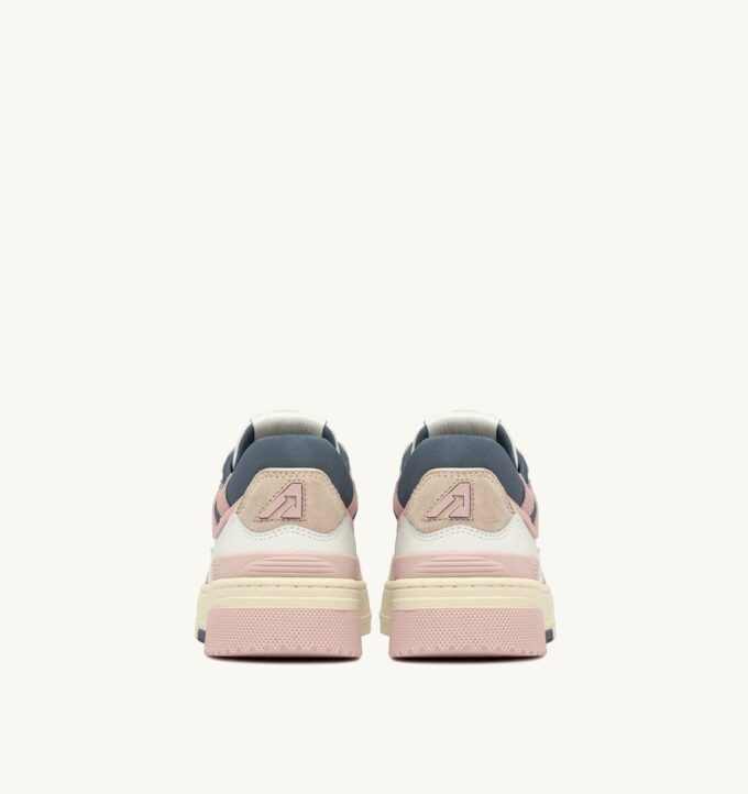CLC LOW SNEAKERS IN WHITE AND PEACH WHIP LEATHER SUEDE CLC LOW SNEAKERS IN WHITE AND PEACH WHIP LEATHER SUEDE
