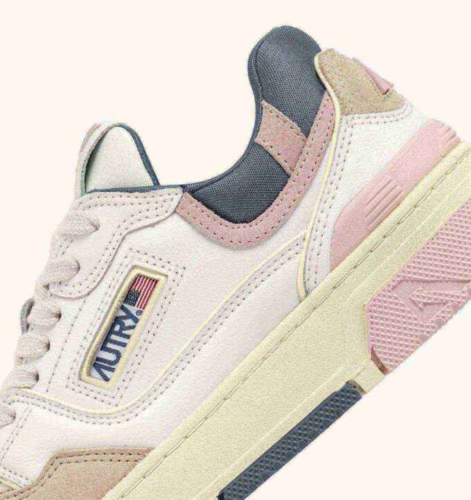 CLC LOW SNEAKERS IN WHITE AND PEACH WHIP LEATHER SUEDE CLC LOW SNEAKERS IN WHITE AND PEACH WHIP LEATHER SUEDE