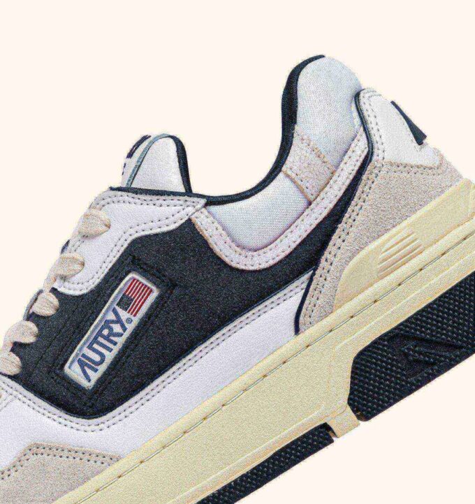 CLC LOW SNEAKERS IN WHITE AND SPACE BLUE LEATHER AND SUEDE