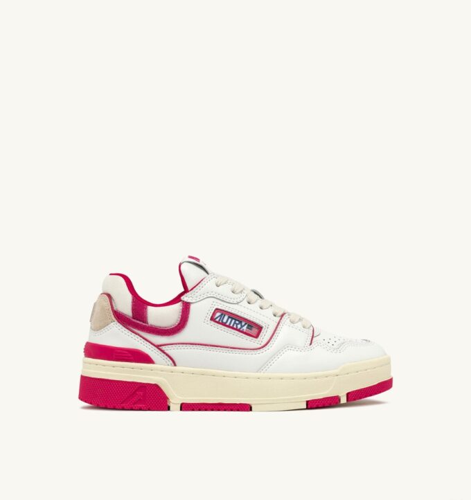 CLC LOW SNEAKERS IN WHITE LEATHER AND BRIGHT ROSE SUEDE CLC LOW SNEAKERS IN WHITE LEATHER AND BRIGHT ROSE SUEDE