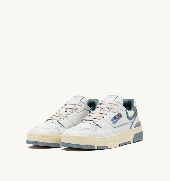 CLC LOW SNEAKERS IN WHITE LEATHER AND SILVER BLUE SUEDE