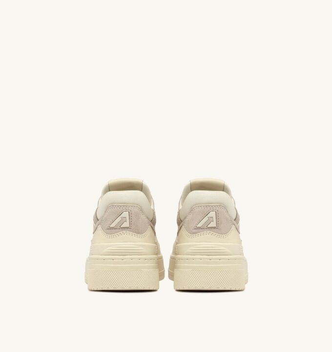 CLC LOW SNEAKERS IN WINTER WHITE LEATHER