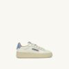 DALLAS KIDS LOW SNEAKERS IN LEATHER COLOR MARSHMALLOW AND DELLA ROBBIA BLUE DALLAS KIDS LOW SNEAKERS IN LEATHER COLOR MARSHMALLOW AND DELLA ROBBIA BLUE
