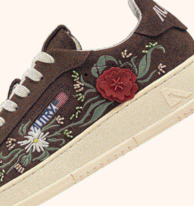 DALLAS LOW ‘FLORAL’ SNEAKERS IN BROWN SUEDE