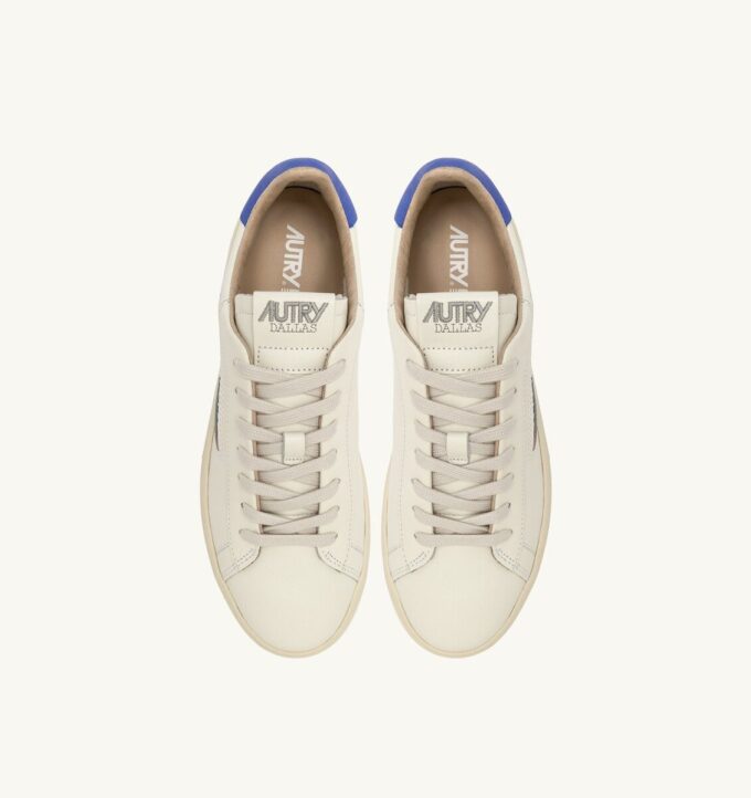 DALLAS LOW SNEAKERS IN MARSHMALLOW AND BLUE LEATHER