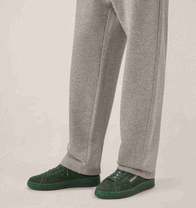 DALLAS LOW SNEAKERS IN MARSHMALLOW AND BOTTLE GREEN SUEDE