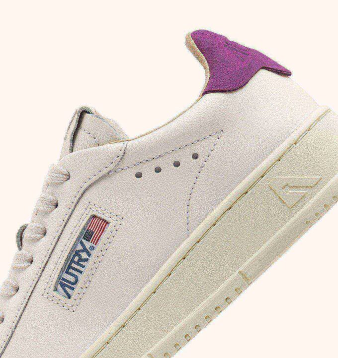 DALLAS LOW SNEAKERS IN MARSHMALLOW AND HYACINTH VIOLET LEATHER