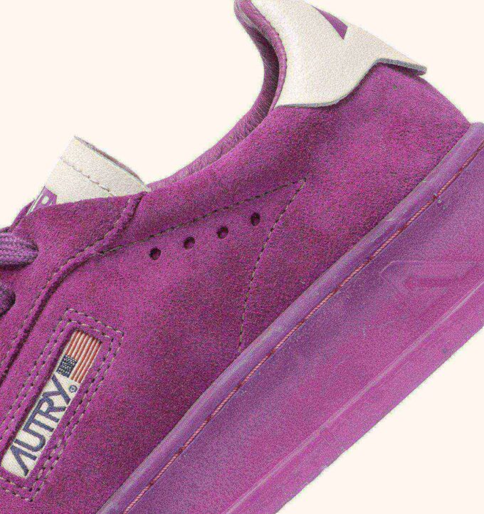 DALLAS LOW SNEAKERS IN MARSHMALLOW AND HYACINTH VIOLET SUEDE