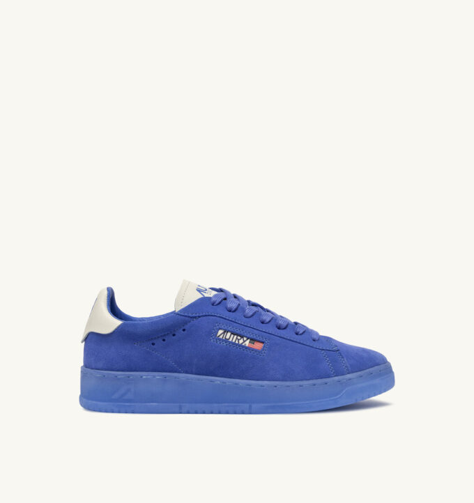 DALLAS LOW SNEAKERS IN MARSHMALLOW AND PALACE BLUE SUEDE