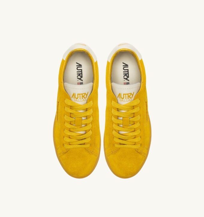DALLAS LOW SNEAKERS IN MARSHMALLOW AND YELLOW SUEDE