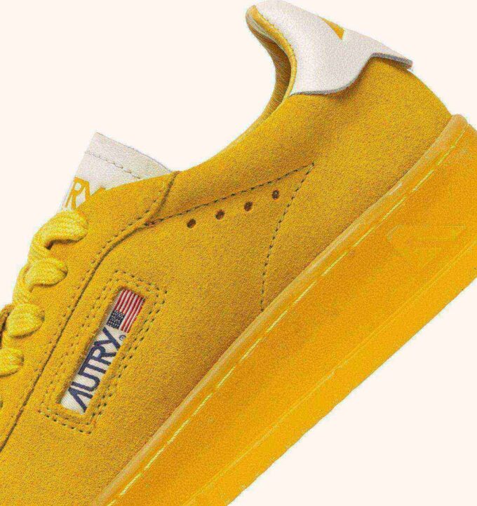 DALLAS LOW SNEAKERS IN MARSHMALLOW AND YELLOW SUEDE