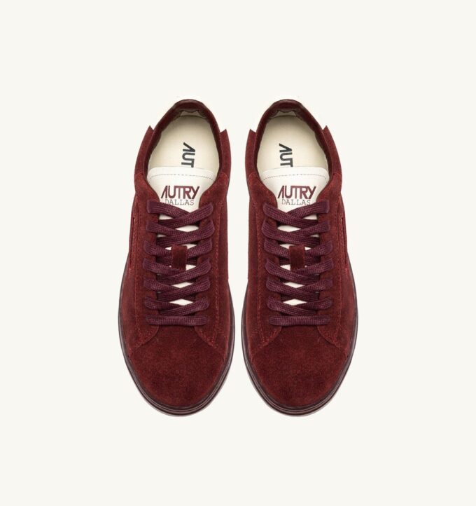 DALLAS LOW SNEAKERS IN SUEDE COLOR MARSHMALLOW AND CHIANTI DALLAS LOW SNEAKERS IN SUEDE COLOR MARSHMALLOW AND CHIANTI