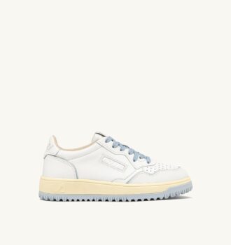 GOLF LOW SNEAKERS IN LEATHER COLOR WHITE AND PEARL BLUE GOLF LOW SNEAKERS IN LEATHER COLOR WHITE AND PEARL BLUE