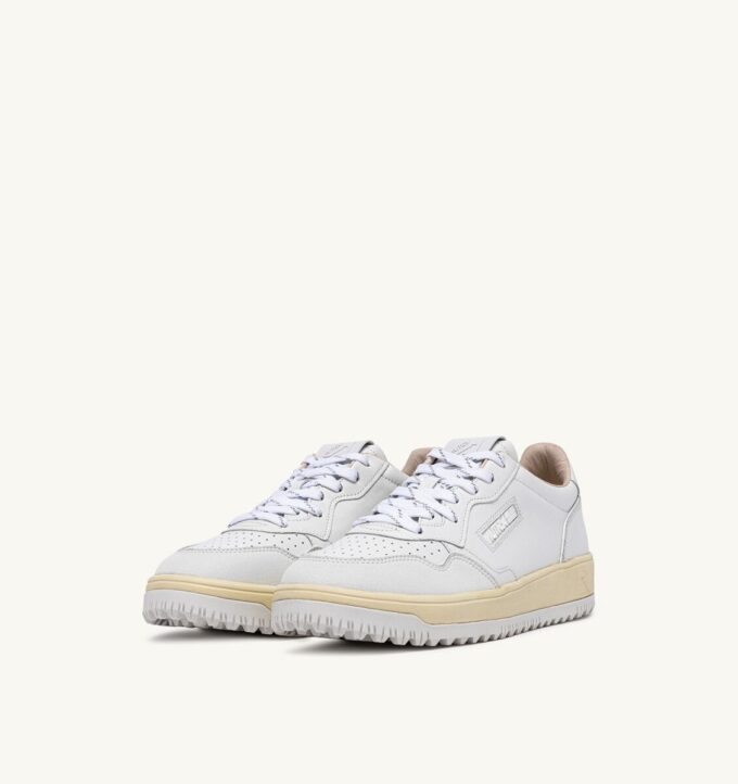 GOLF LOW SNEAKERS IN WHITE LEATHER