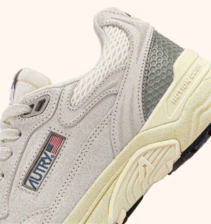 HYPERWAY SNEAKERS IN WHITE AND SILVER MESH AND SUEDE HYPERWAY SNEAKERS IN WHITE AND SILVER MESH AND SUEDE