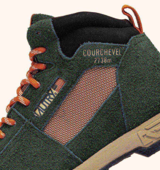 MALGA COURCHEVEL IN PINE AND ORANGE OCHRE SUEDE
