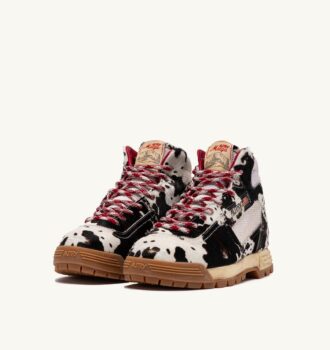 MALGA IN MARSHMALLOW AND BROWN PONY HAIR EFFECT