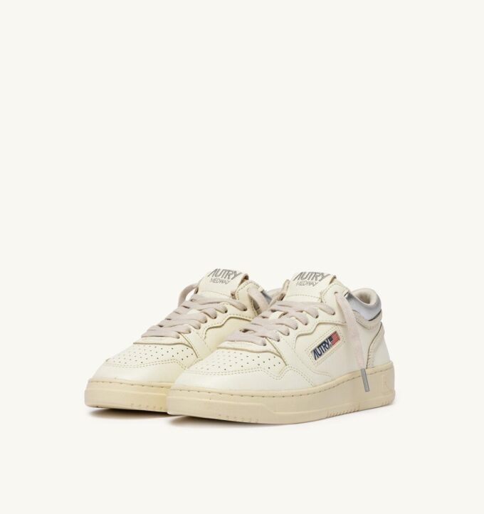 MED-WAY SNEAKERS IN LEATHER COLOR MARSHMALLOW AND SILVER
