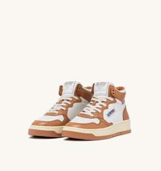 MEDALIST ミッドカットスニーカー バイカラー ホワイト・サンドストームレザー