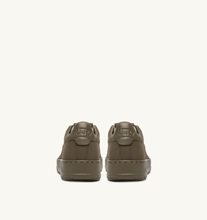 MEDALIST EASEKNIT LOW SNEAKERS IN COVERT GREEN KNIT