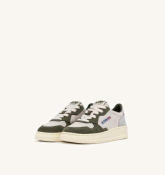 MEDALIST KIDS LOW SNEAKERS IN SCHIO GREEN AND LOFT GRAY IN SUEDE