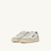 MEDALIST KIDS LOW SNEAKERS IN WHITE AND CREOLE PINK SUEDE