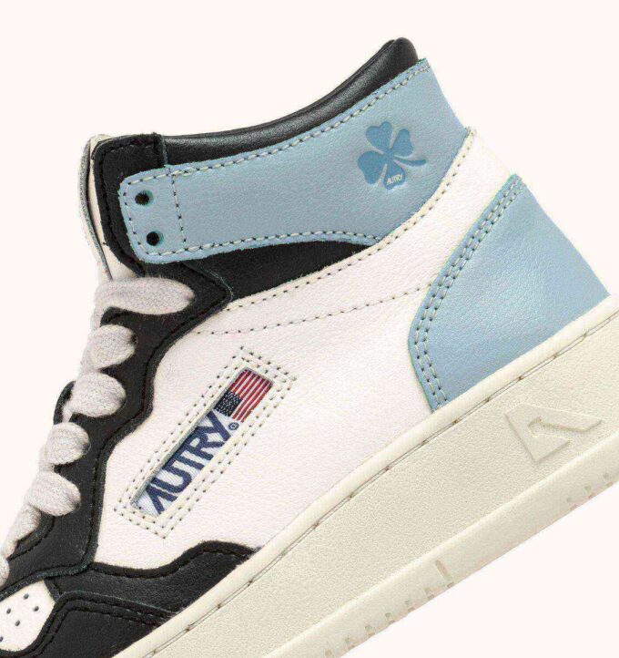 MEDALIST KIDS MID SNEAKERS IN WHITE BLACK AND BLUE LEATHER