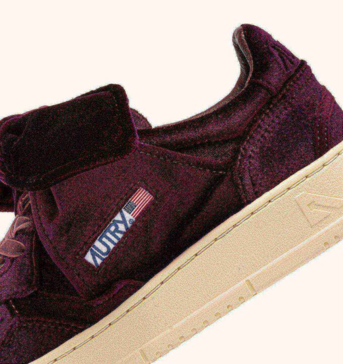 MEDALIST LOW BOW ‘VELVET’ SNEAKERS COLOR BURGUNDY