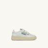 MEDALIST LOW KIDSTRIPES SNEAKERS IN LEATHER COLOR WHITE