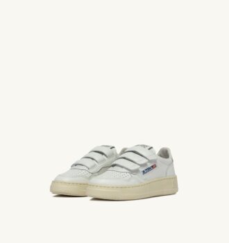MEDALIST LOW KIDSTRIPES SNEAKERS IN LEATHER COLOR WHITE
