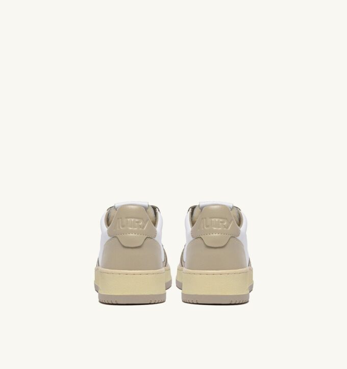 MEDALIST LOW SNEAKERS BICOLOR IN WHITE AND TIDAL FOAM LEATHER