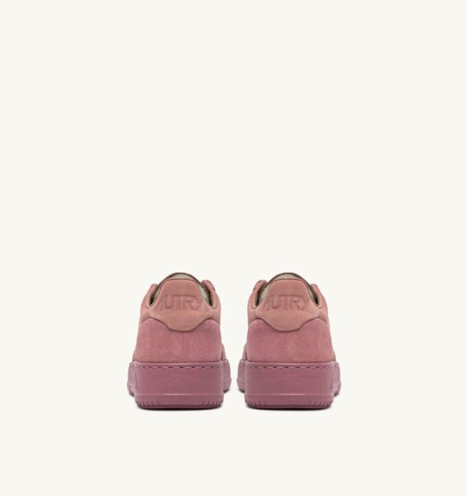 MEDALIST LOW SNEAKERS IN ASH ROSE NUBUCK LEATHER AND SUEDE