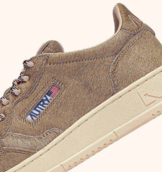 MEDALIST LOW SNEAKERS IN BEIGE PONY HAIR EFFECT