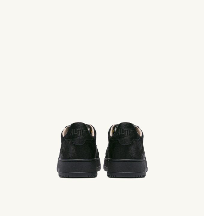 MEDALIST LOW SNEAKERS IN BLACK PONY HAIR EFFECT