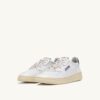 MEDALIST LOW SNEAKERS IN LEATHER AND MOUNTAIN WHITE