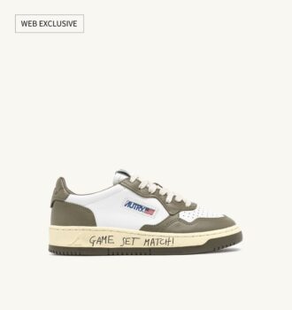 MEDALIST LOW SNEAKERS IN LEATHER COLOR WHITE AND COVERT GREEN WITH LETTERING