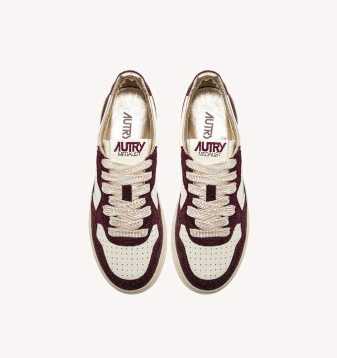 MEDALIST LOW SNEAKERS IN LEATHER MARSHMALLOW AND AMARONE GLITTER MEDALIST LOW SNEAKERS IN LEATHER MARSHMALLOW AND AMARONE GLITTER