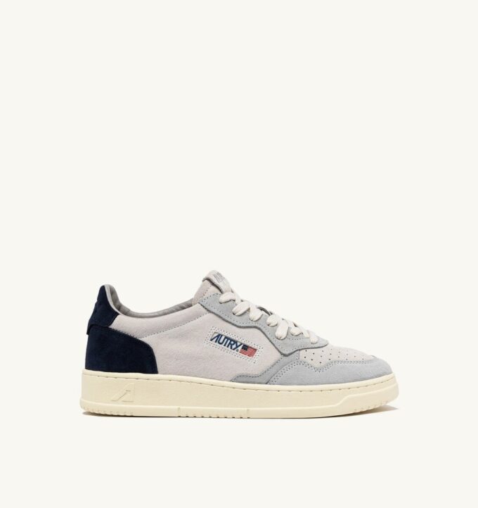 MEDALIST LOW SNEAKERS IN LOFT GRAY AND SPACE BLUE SUEDE MEDALIST LOW SNEAKERS IN LOFT GRAY AND SPACE BLUE SUEDE
