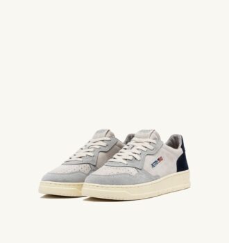 MEDALIST LOW SNEAKERS IN LOFT GRAY AND SPACE BLUE SUEDE